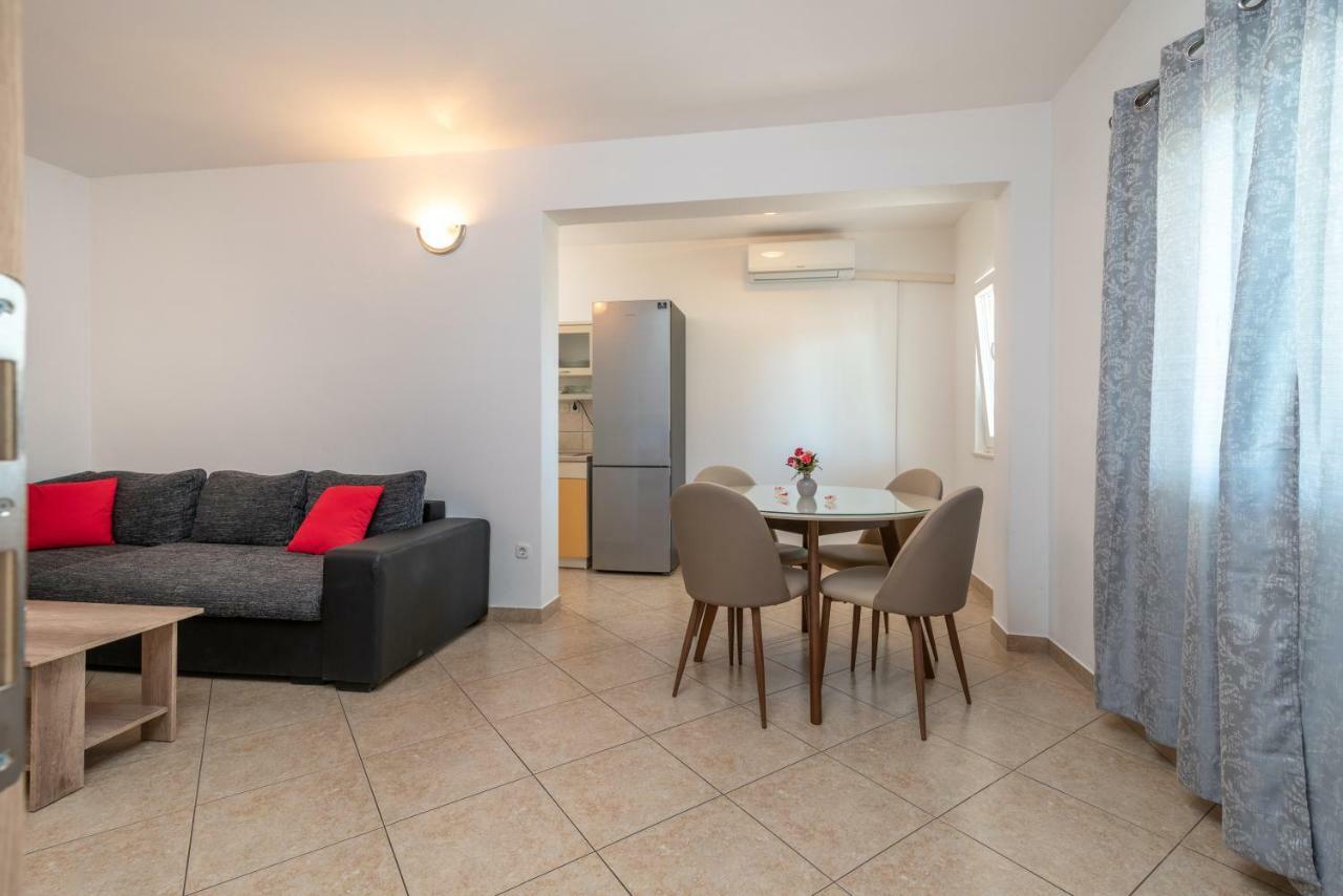 Apartments Ivan Trogir Exteriér fotografie